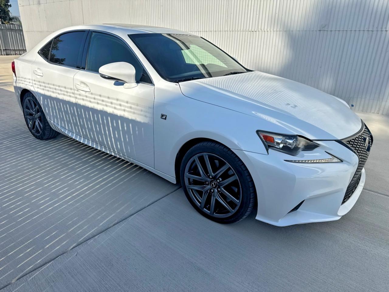 2016 LEXUS IS 200T  