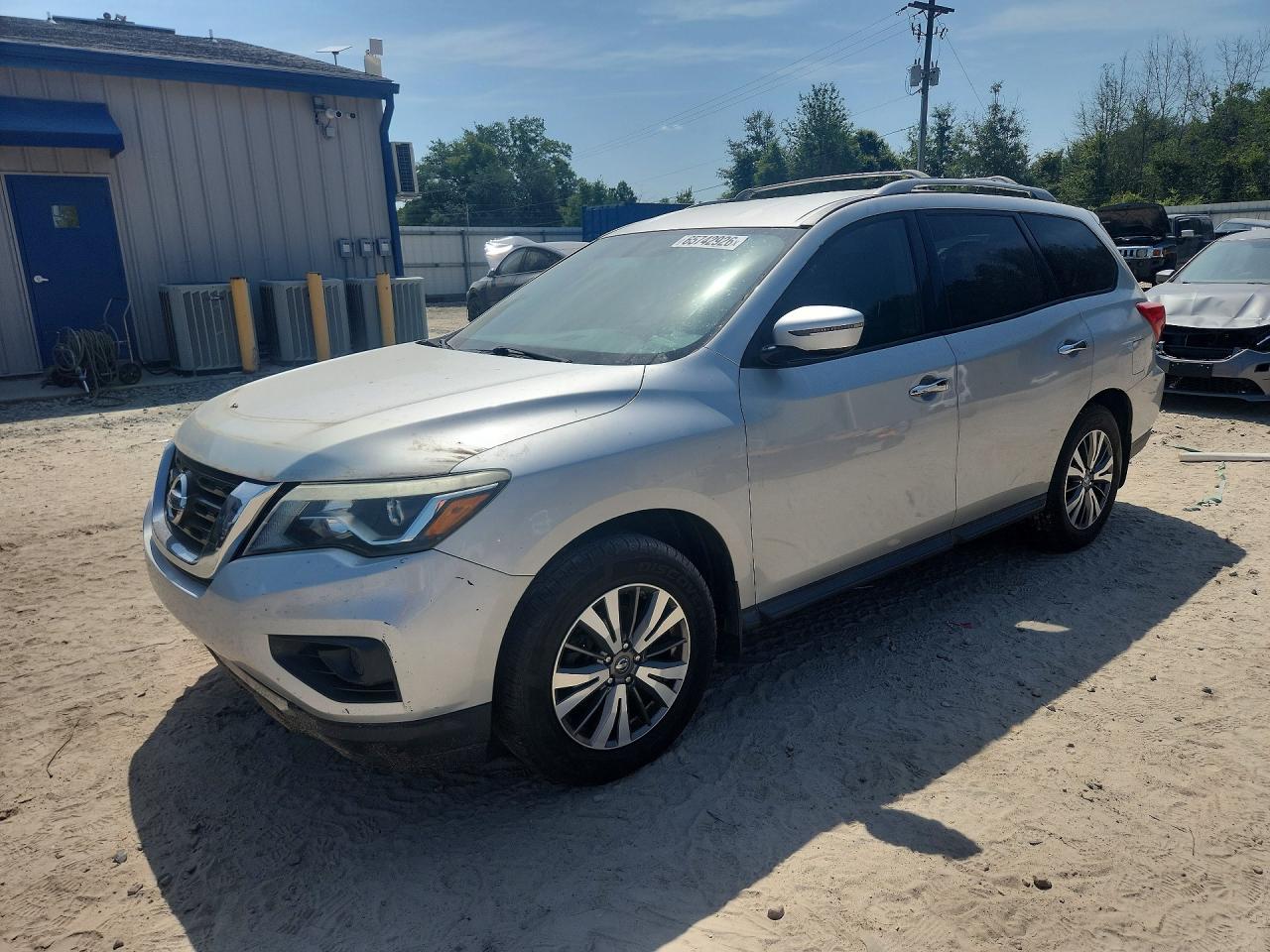 2017 NISSAN PATHFINDER S  