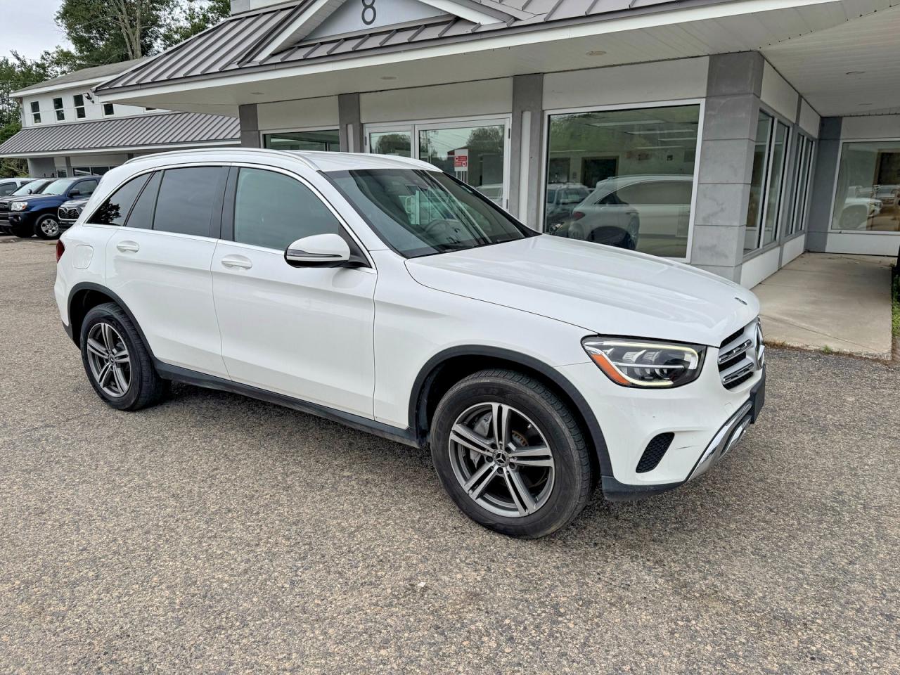 2020 MERCEDES-BENZ GLC 300 4MATIC  
