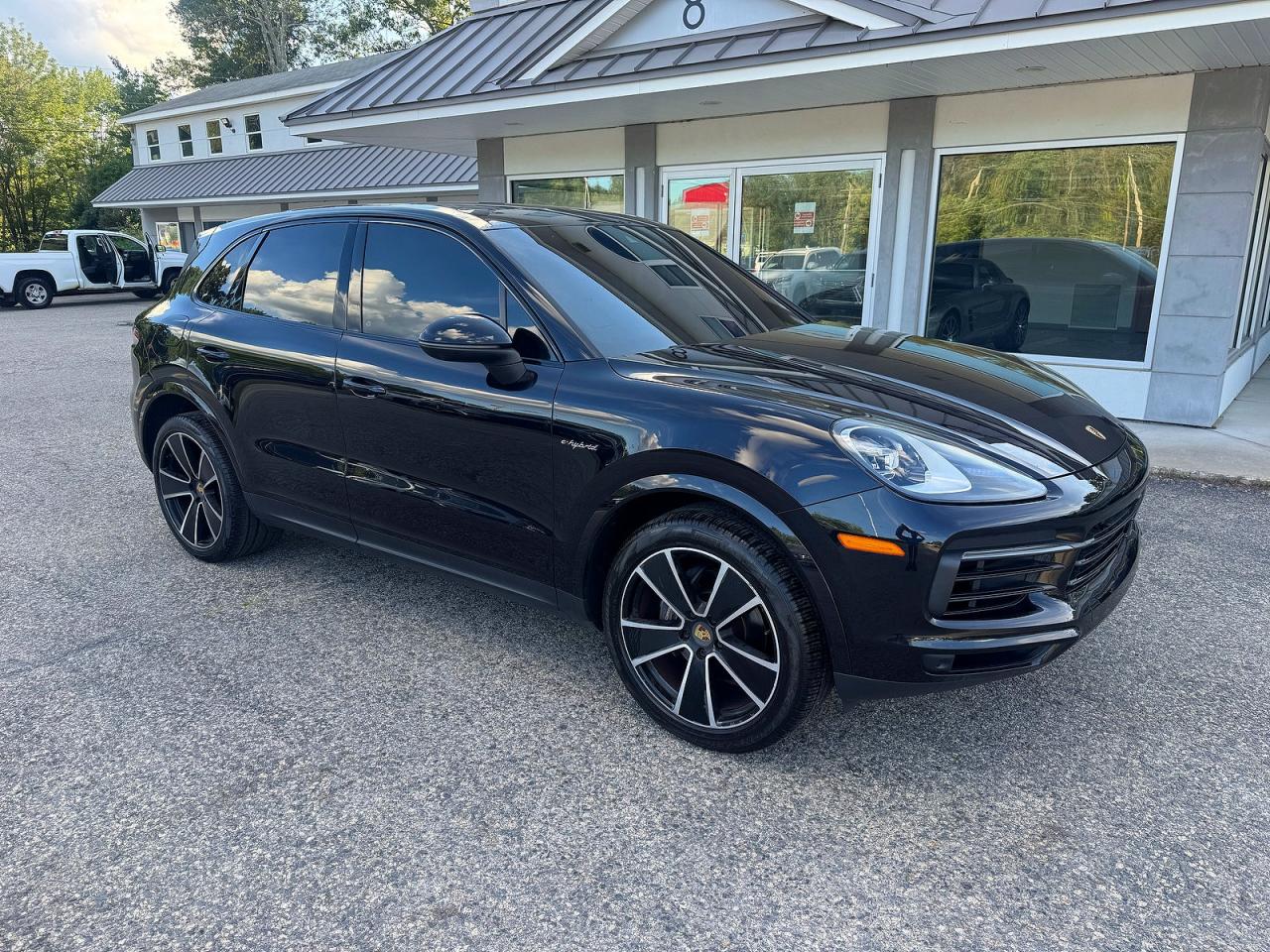 2019 PORSCHE CAYENNE SE HYBRID  