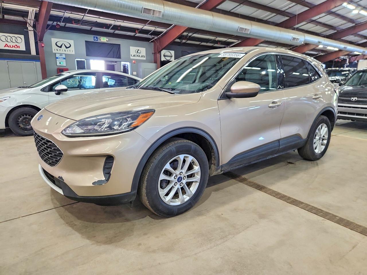 2020 FORD ESCAPE SE  