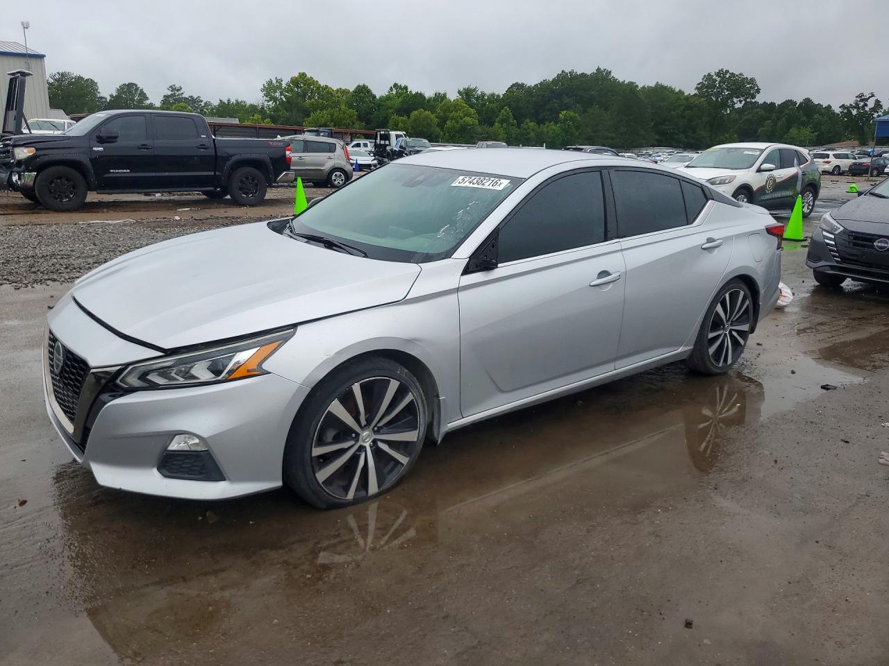 2020 NISSAN ALTIMA SR  