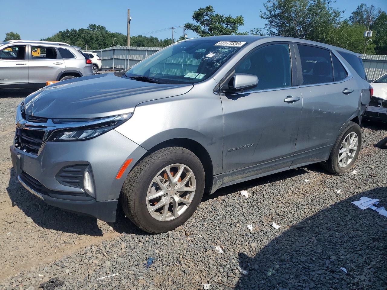 2023 CHEVROLET EQUINOX LT  