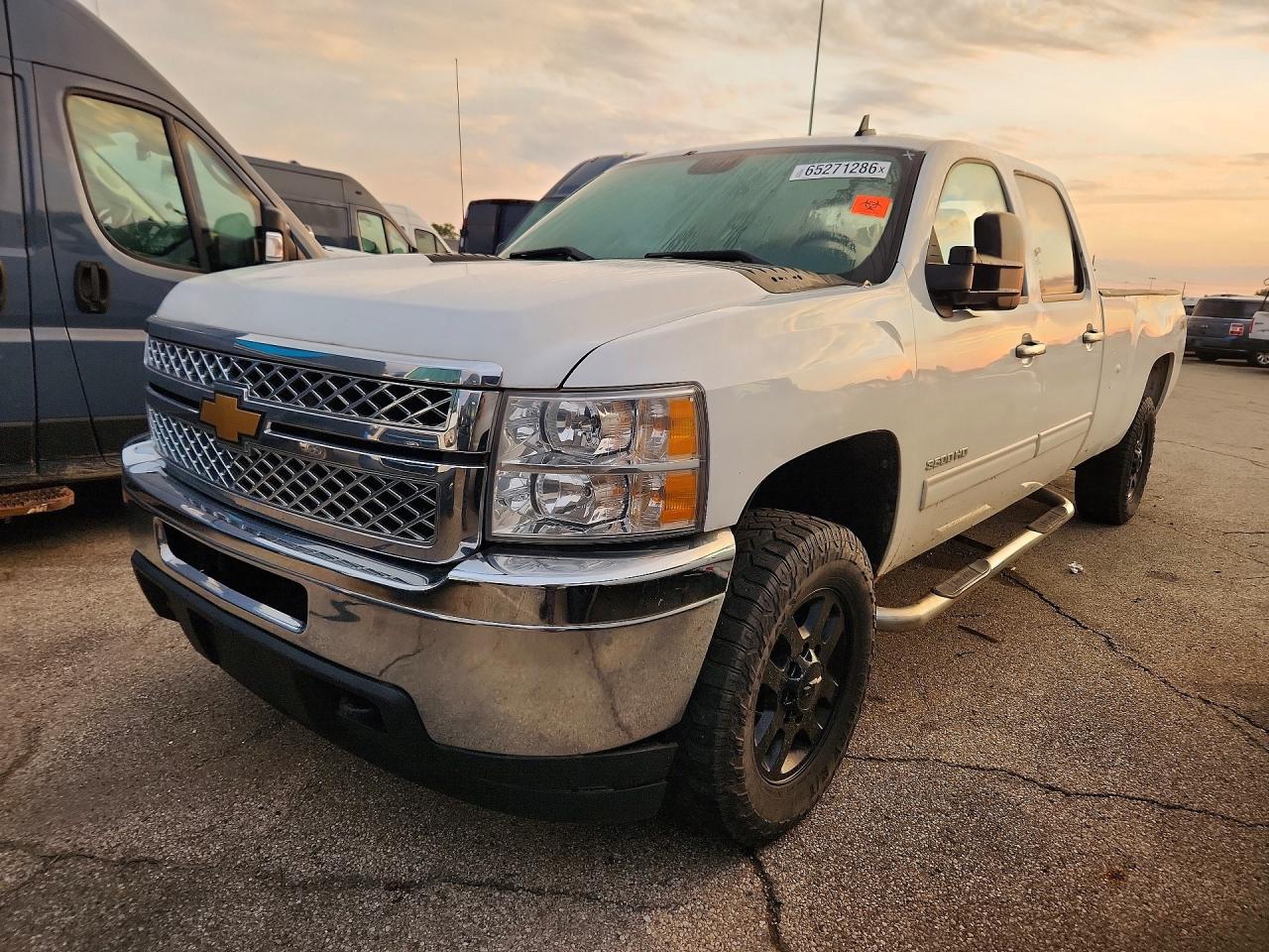 2013 CHEVROLET SILVERADO K3500 LT  