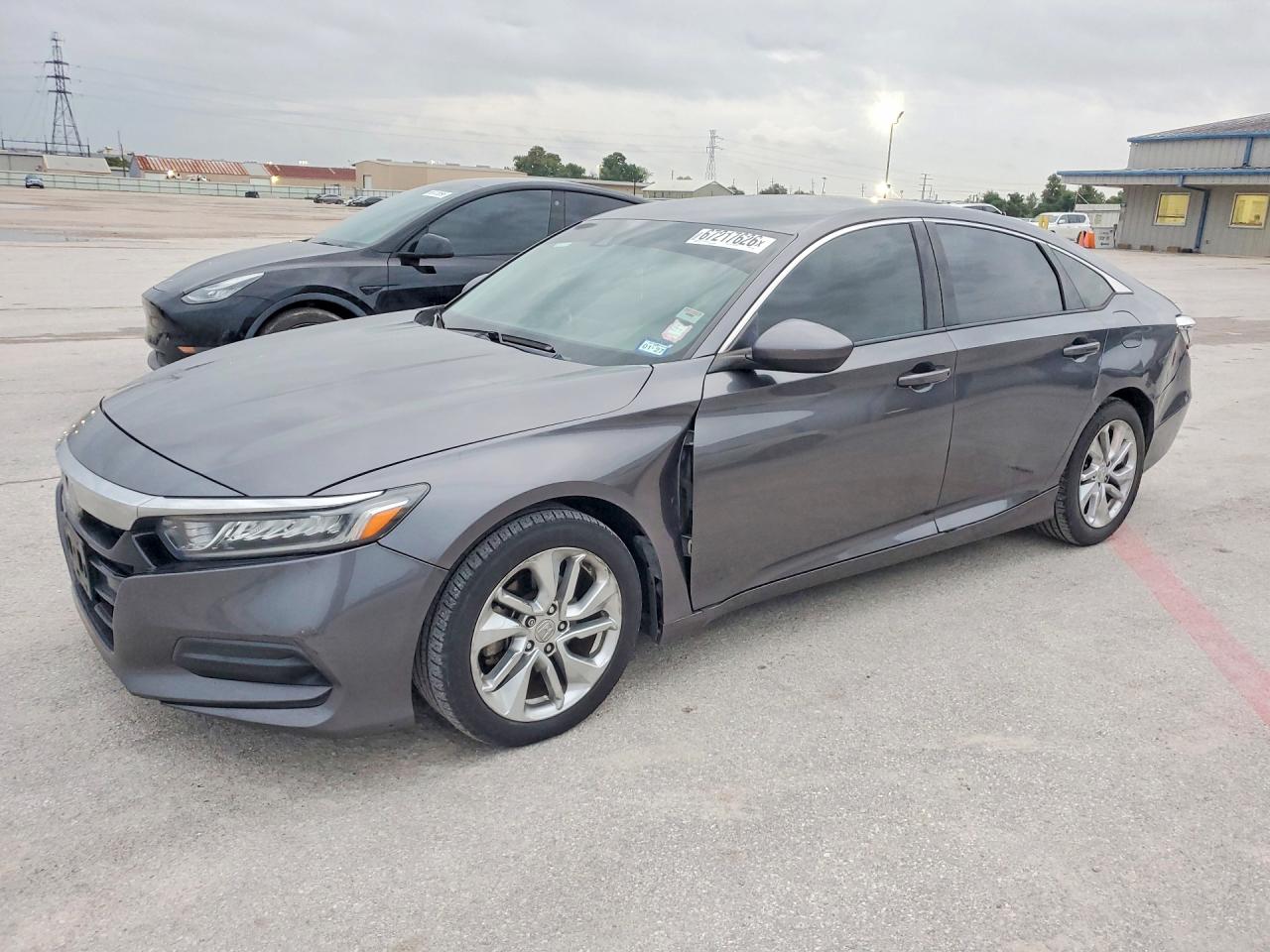 2018 HONDA ACCORD LX  