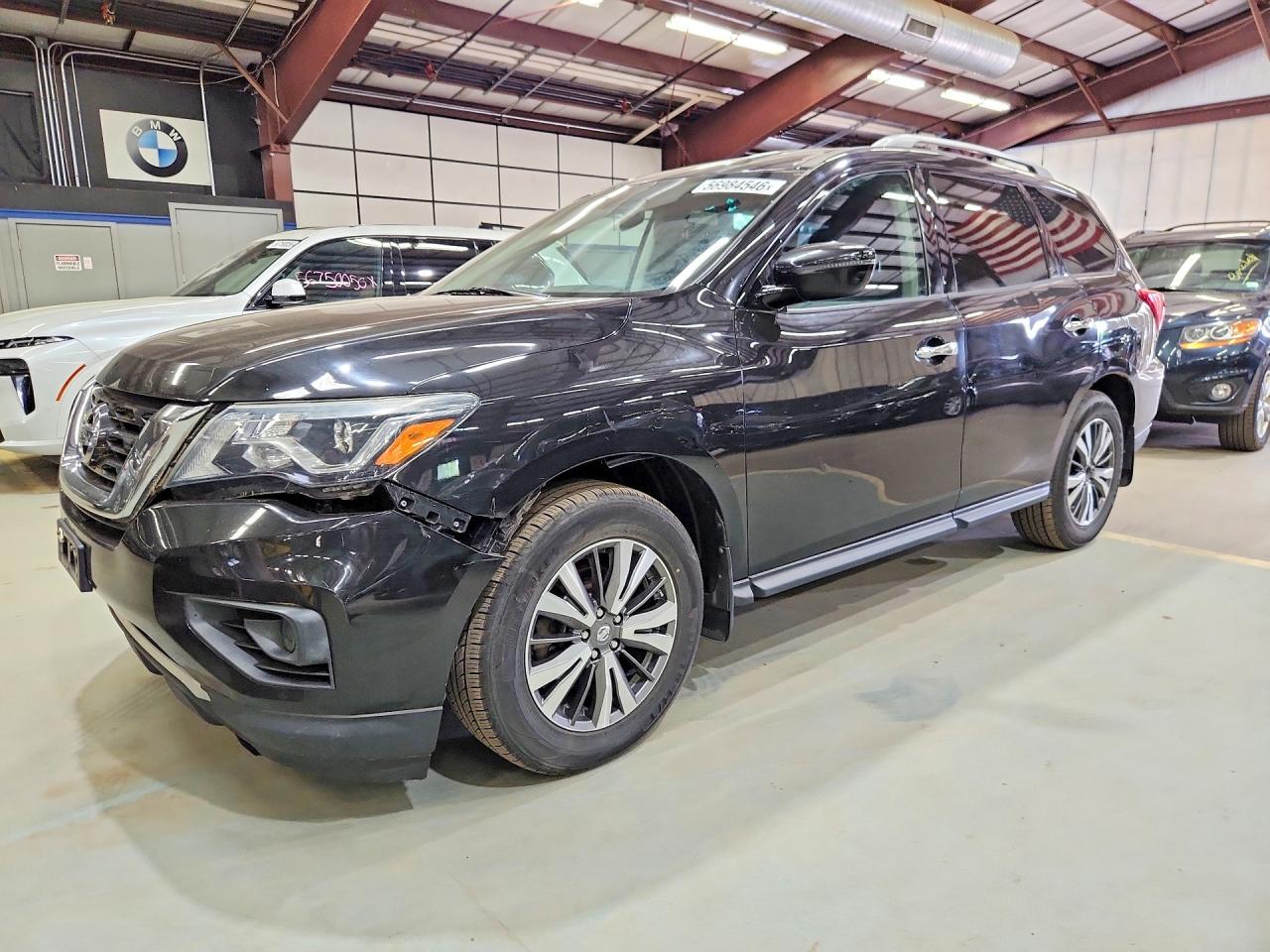 2017 NISSAN PATHFINDER S  