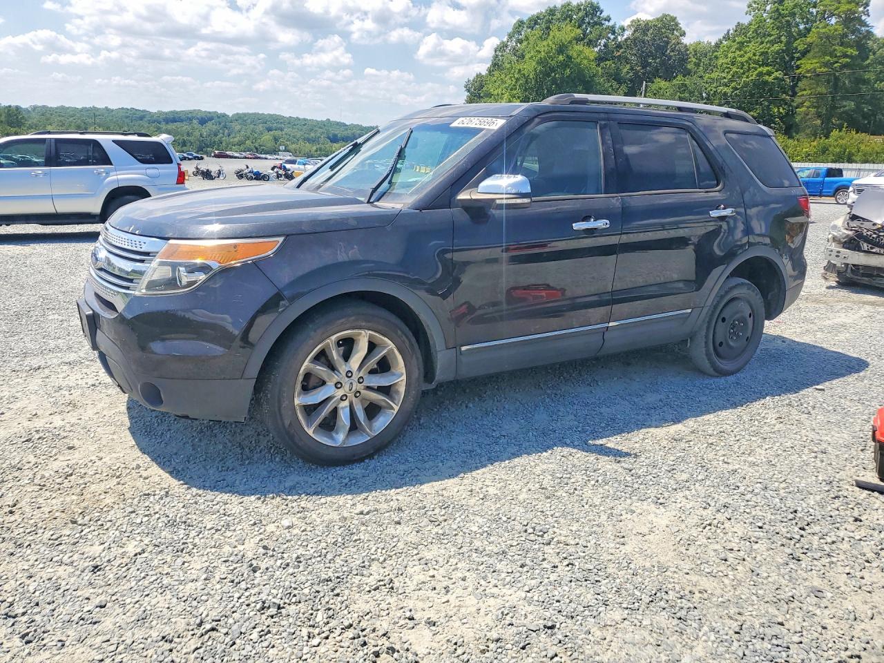2013 FORD EXPLORER XLT  