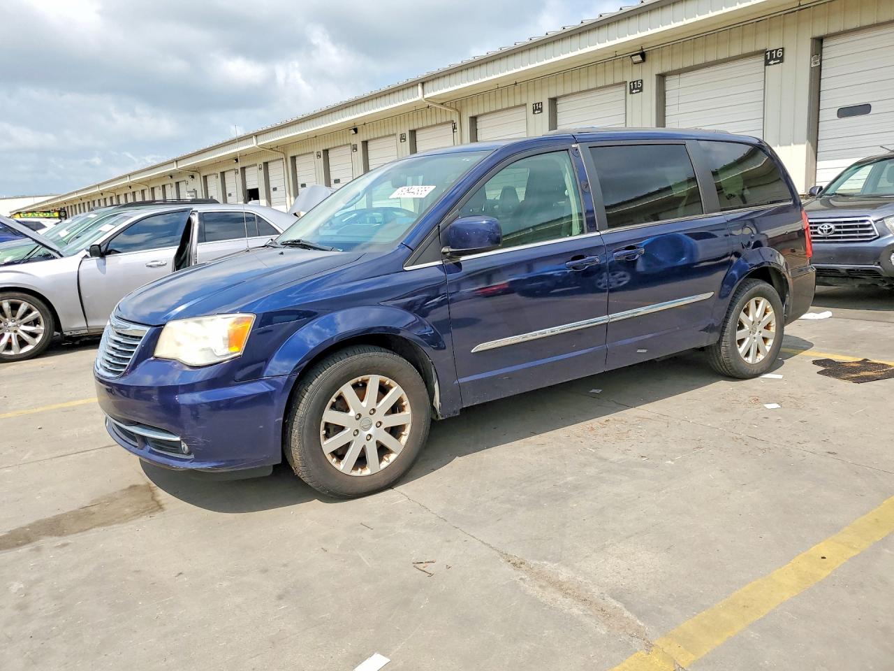 2014 CHRYSLER TOWN & COUNTRY TOURING  