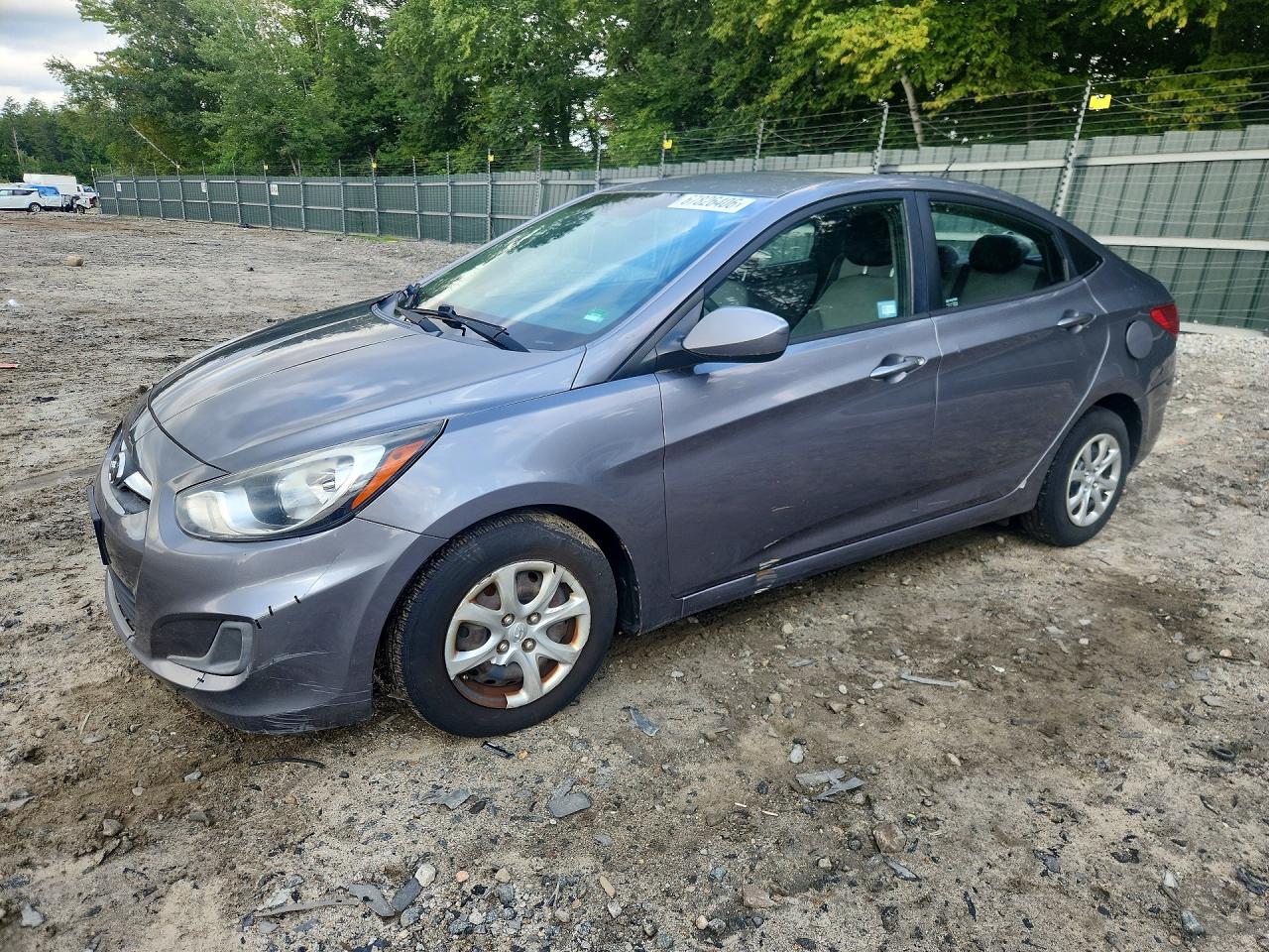 2014 HYUNDAI ACCENT GLS  