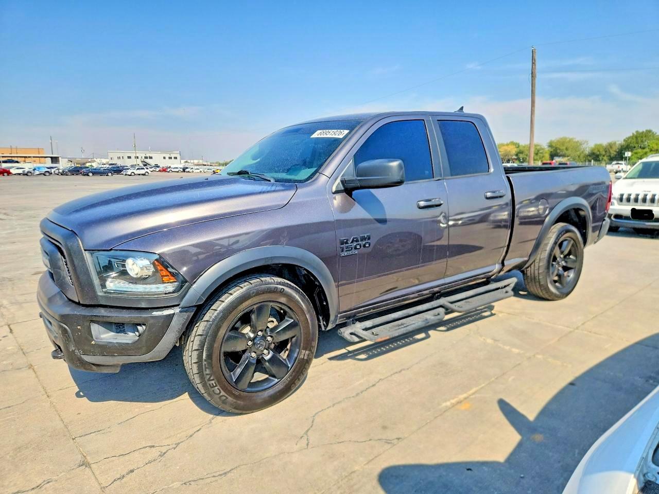 2019 RAM 1500 CLASSIC SLT  