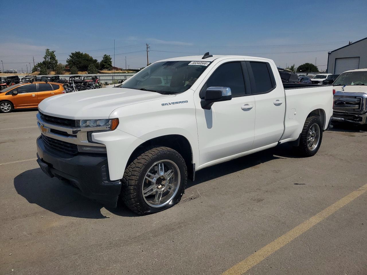 2020 CHEVROLET SILVERADO K1500 LT  