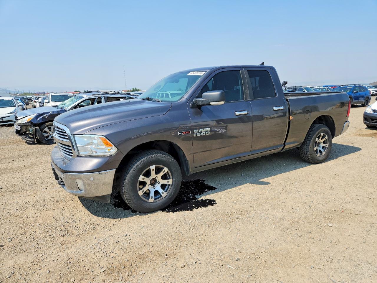 2016 RAM 1500 SLT  