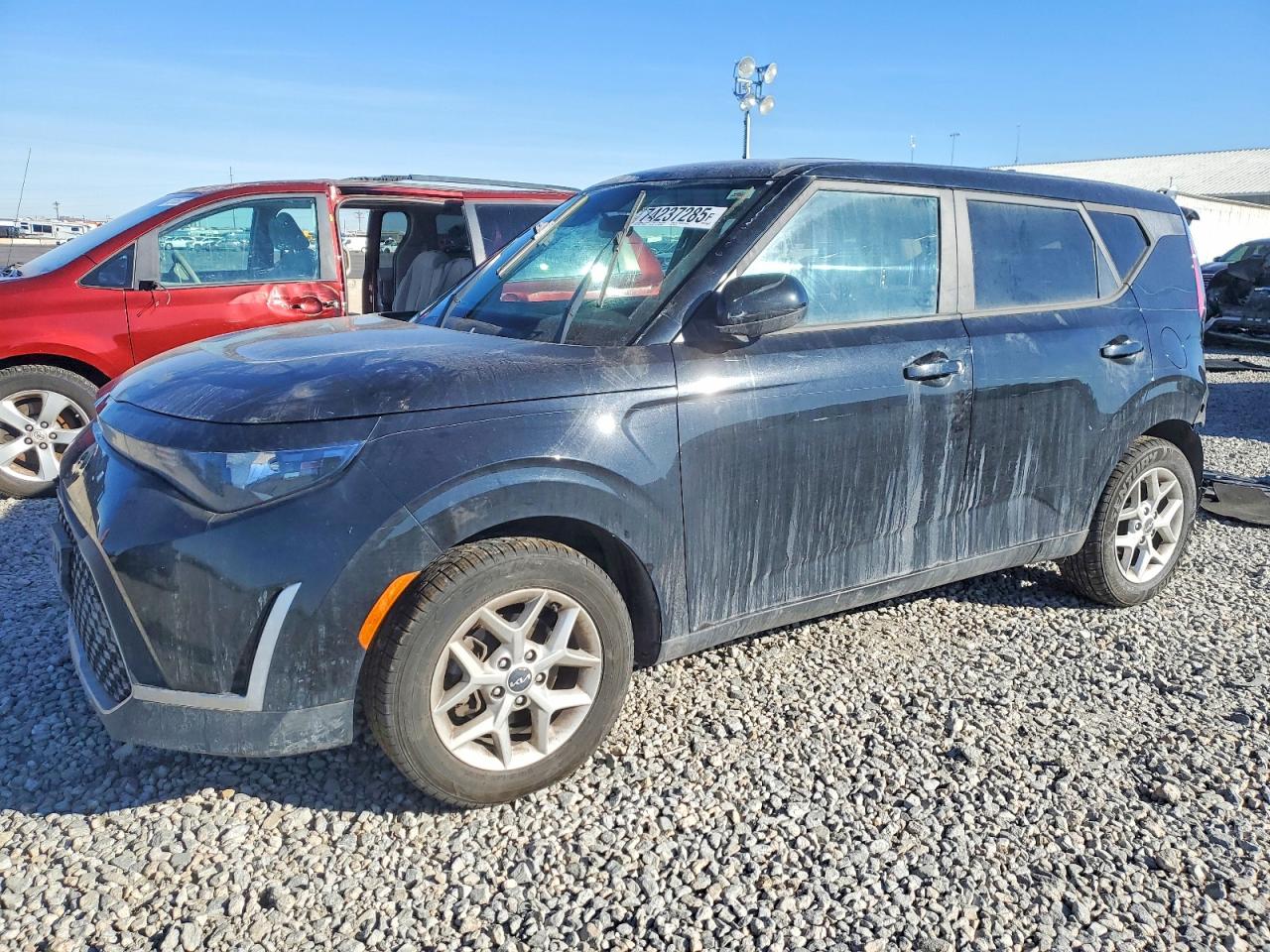 2024 KIA SOUL LX  