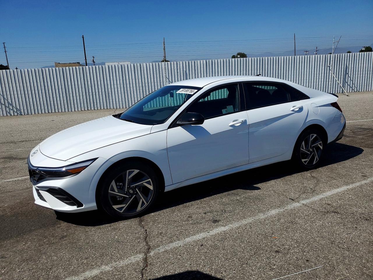 2025 HYUNDAI ELANTRA SEL SPORT  