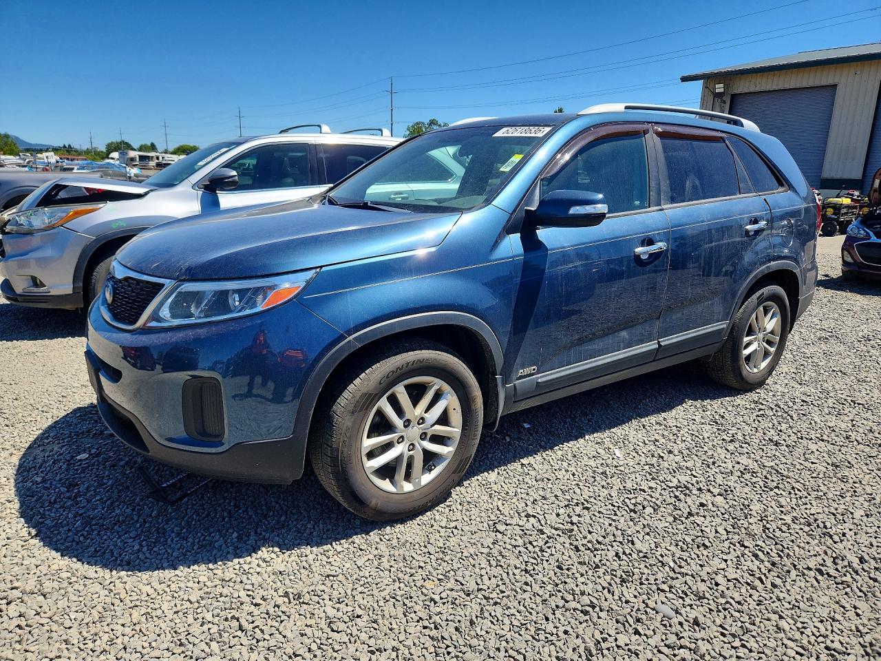 2015 KIA SORENTO LX  