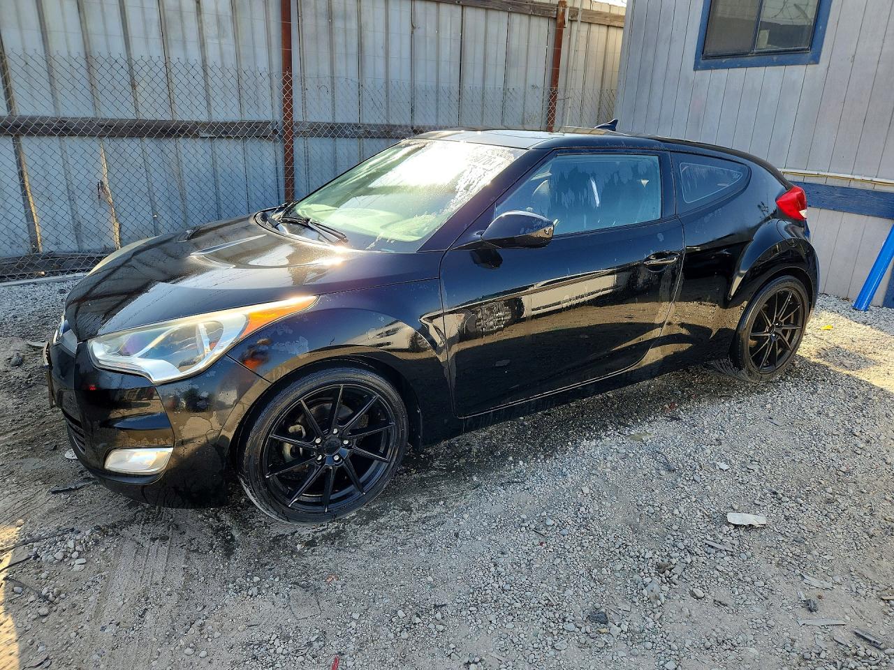 2013 HYUNDAI VELOSTER BASE  