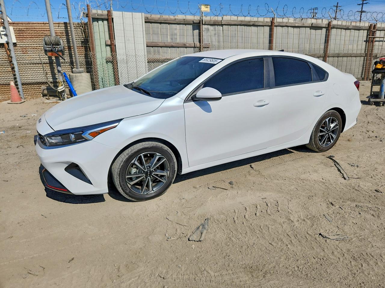 2024 KIA FORTE LXS  
