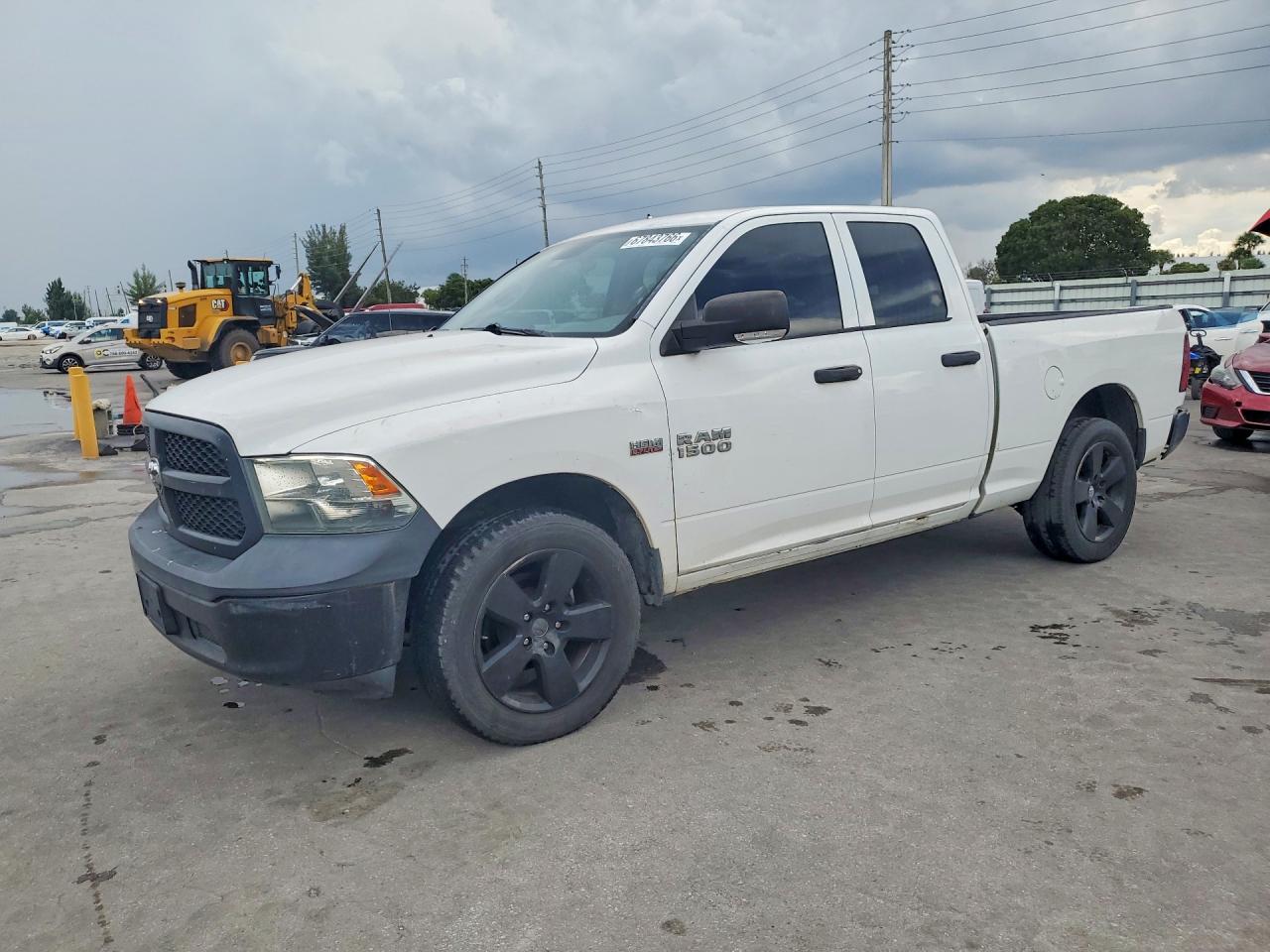 2013 RAM 1500 ST  