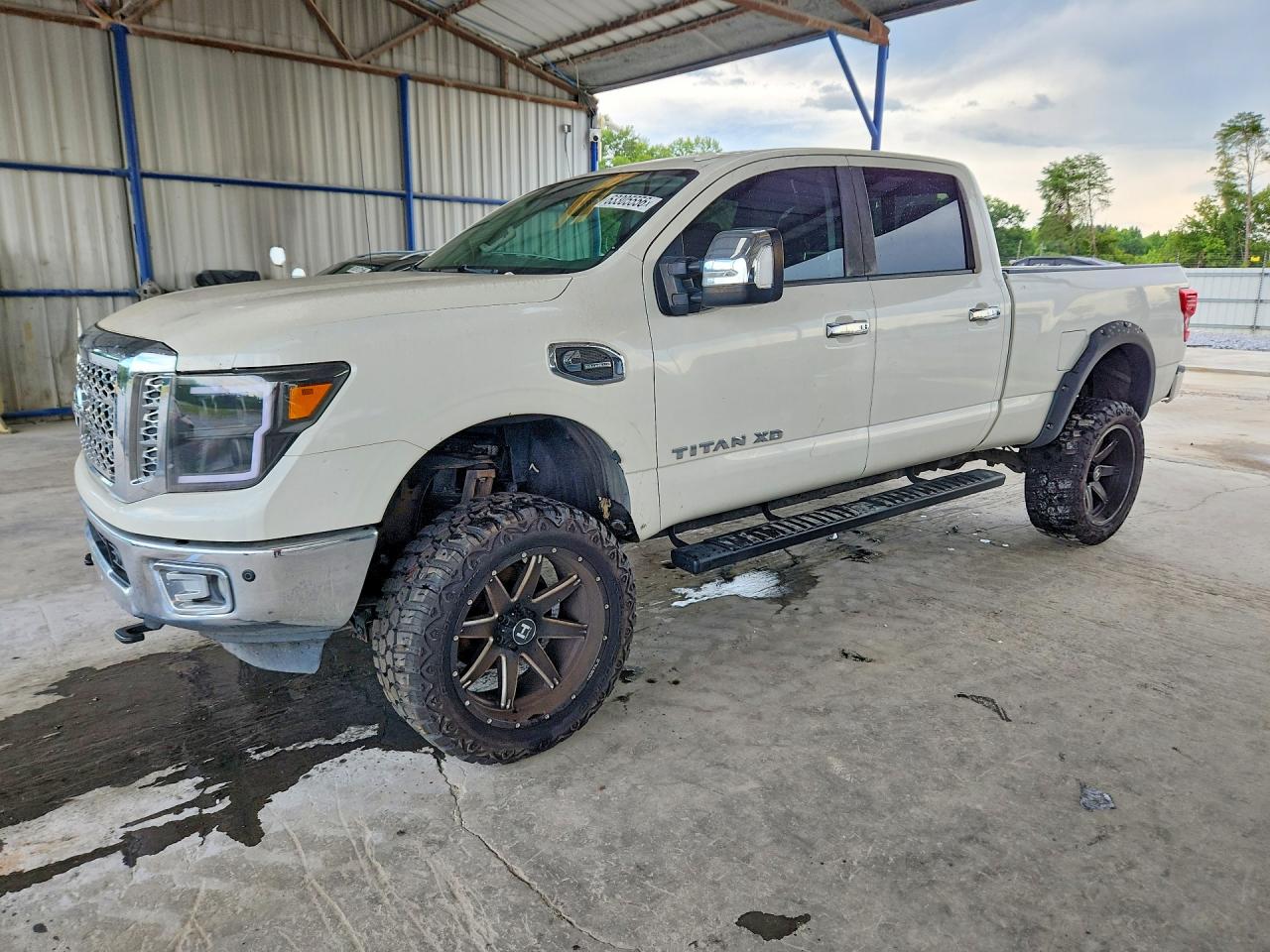 2018 NISSAN TITAN XD SL  
