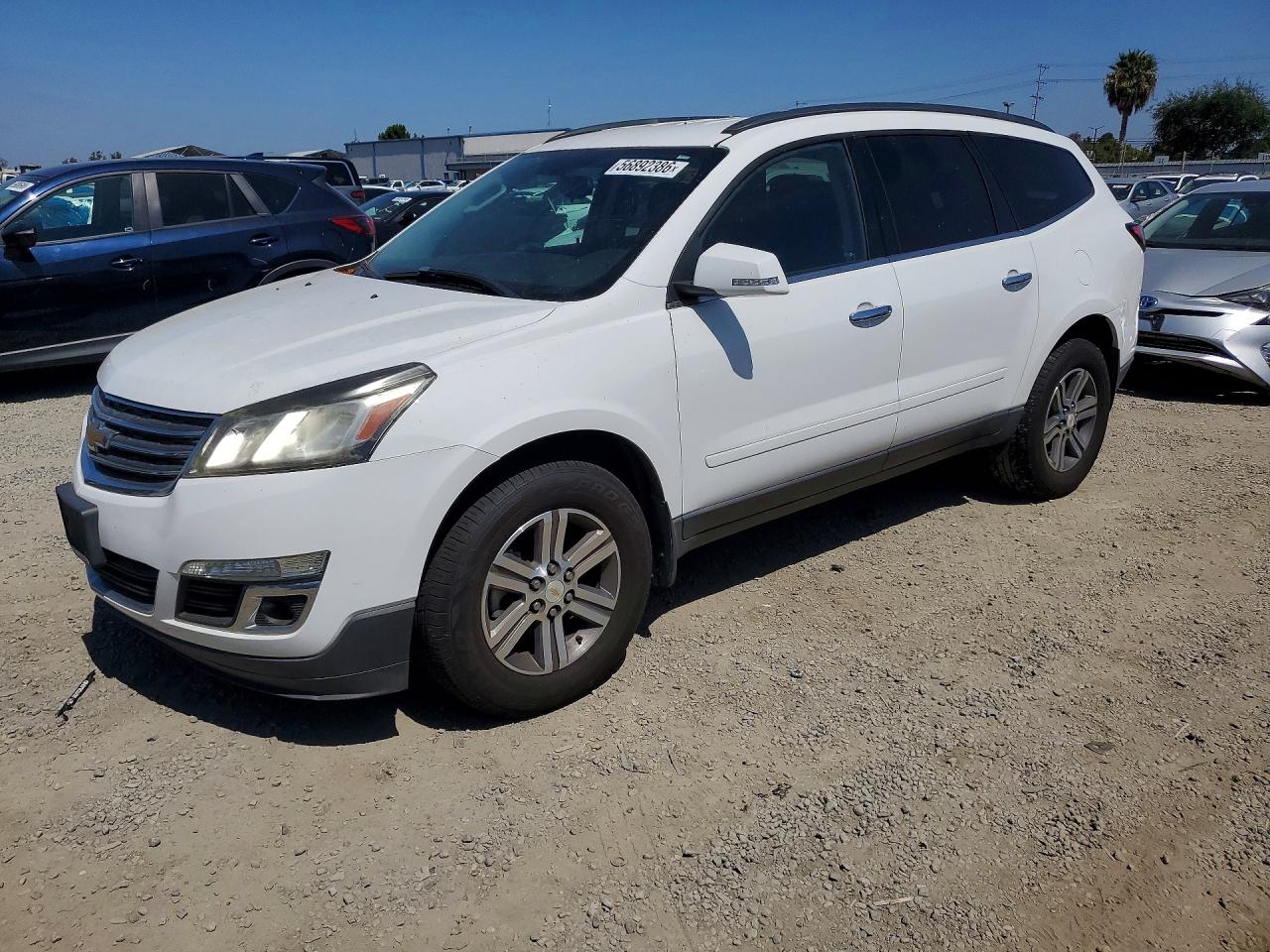 2017 CHEVROLET TRAVERSE LT  