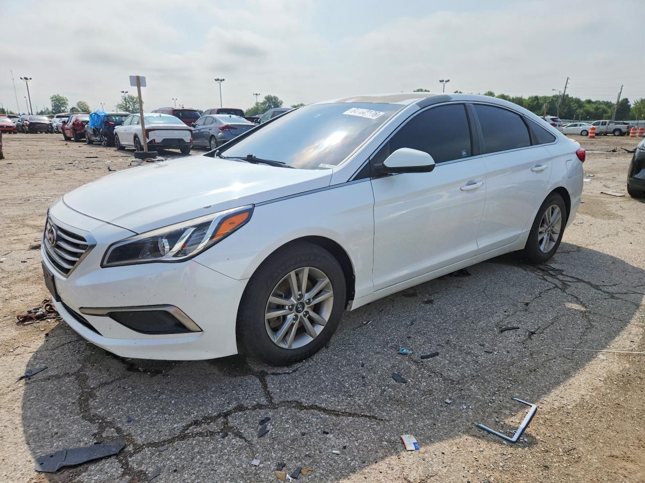 2016 HYUNDAI SONATA SE  