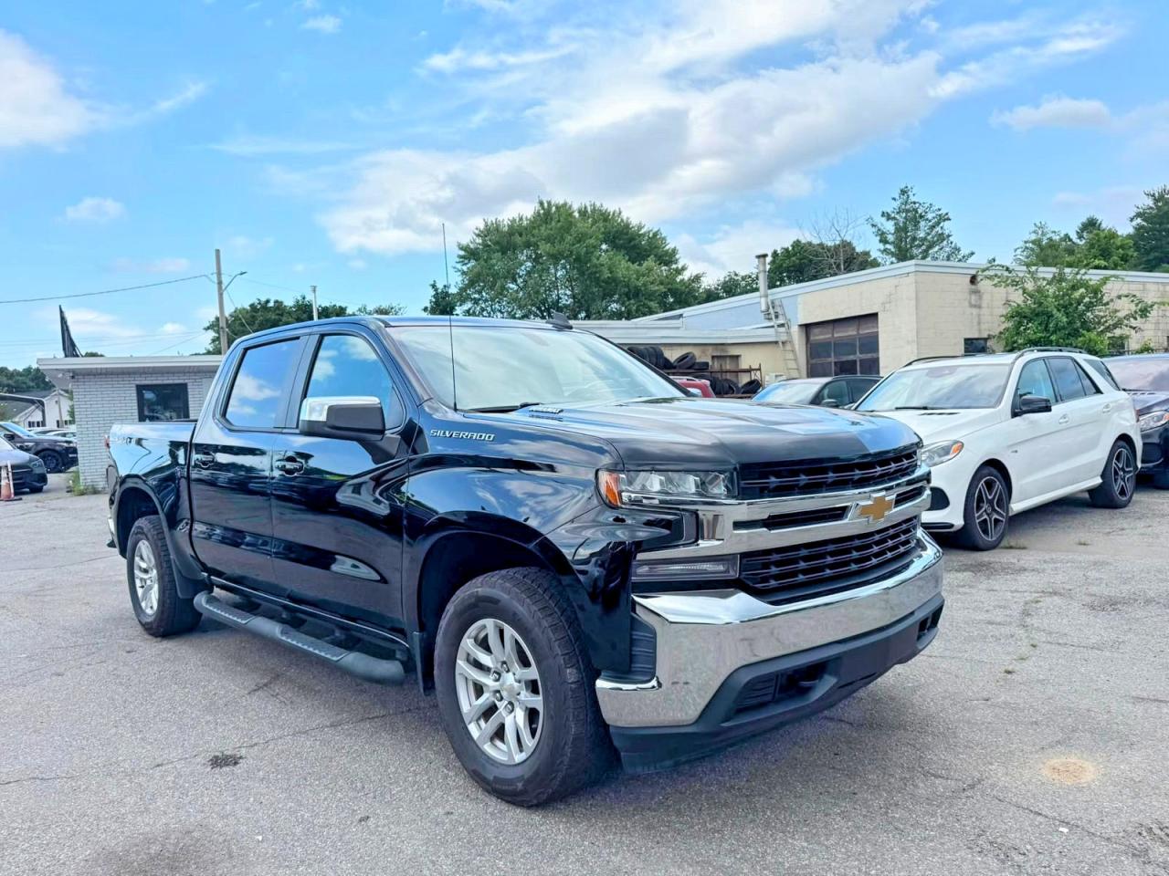 2020 CHEVROLET SILVERADO K1500 LT  