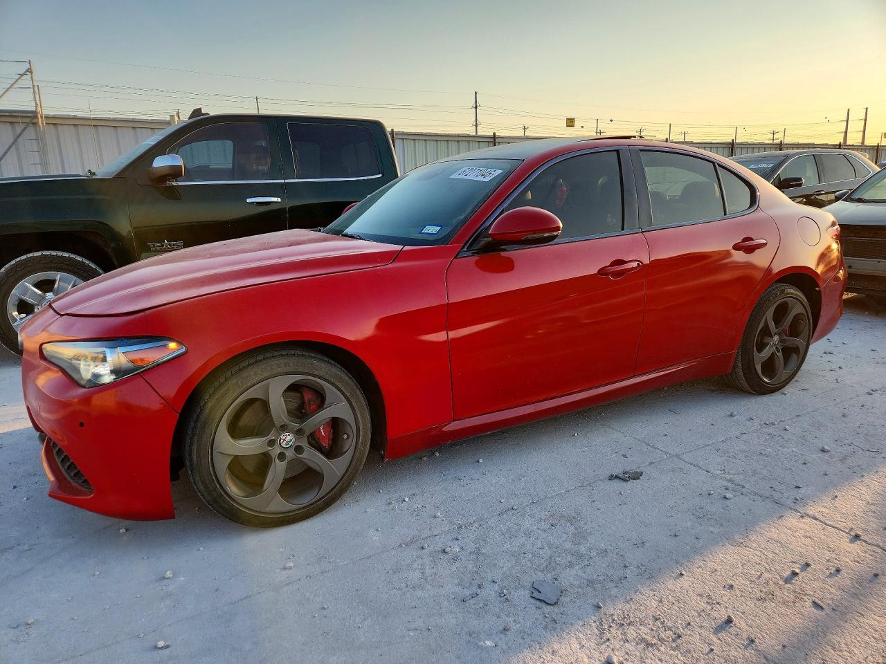 2017 ALFA ROMEO GIULIA Q4  