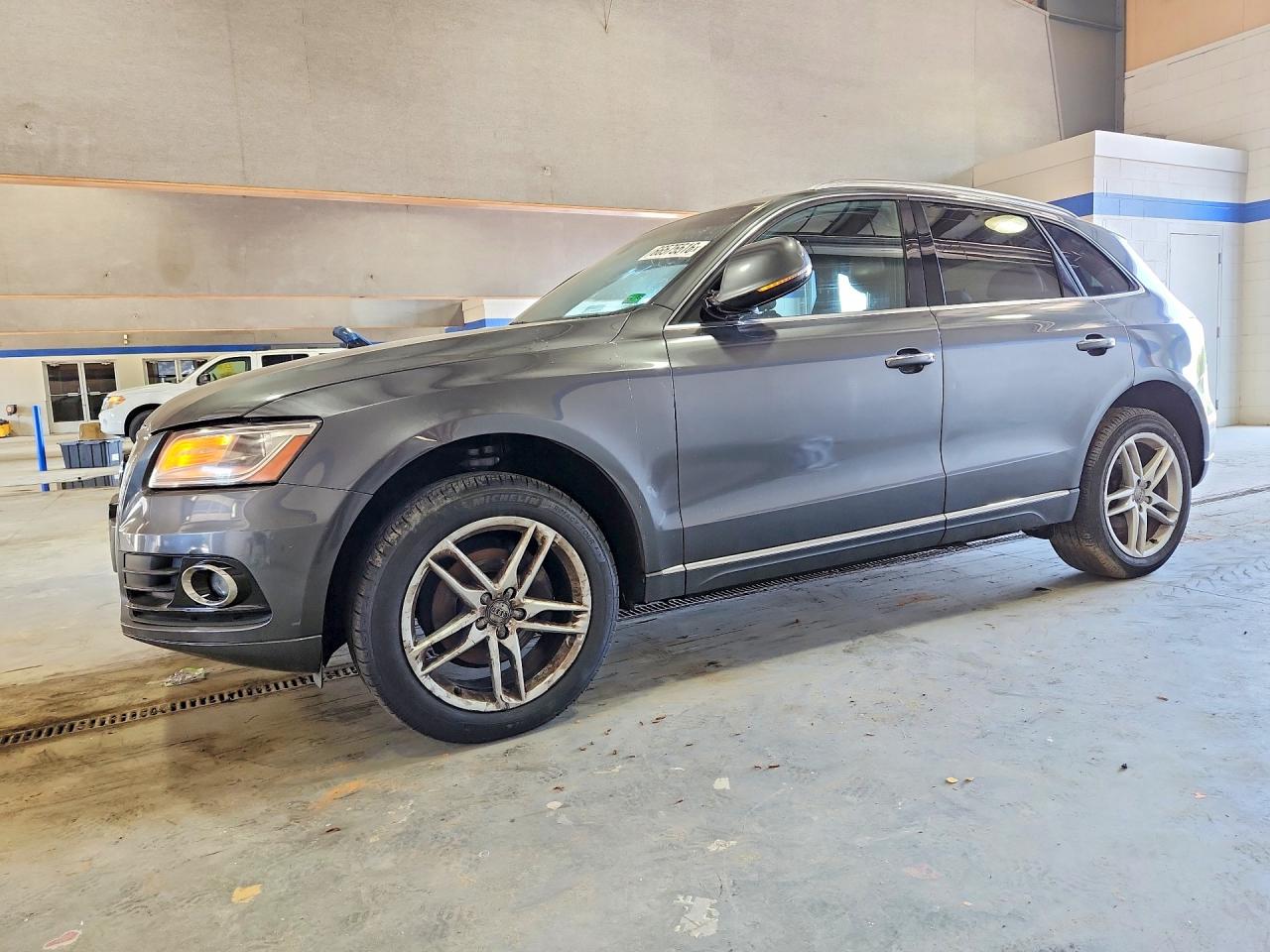 2017 AUDI Q5 PREMIUM  