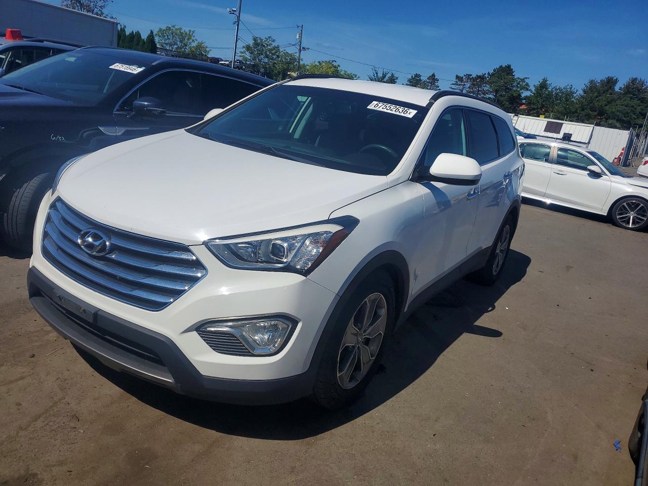2016 HYUNDAI SANTA FE SE  