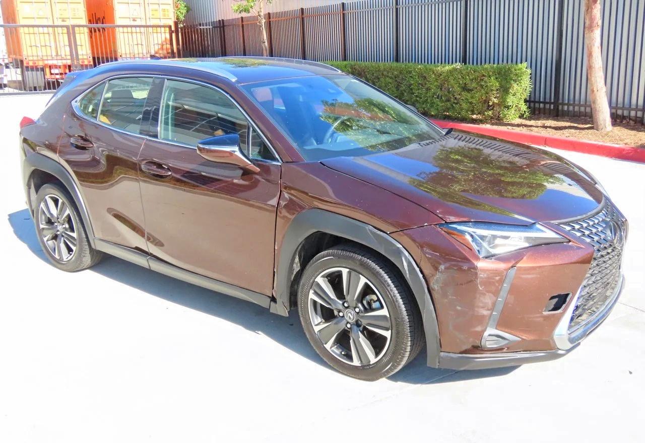 2019 LEXUS UX 200  