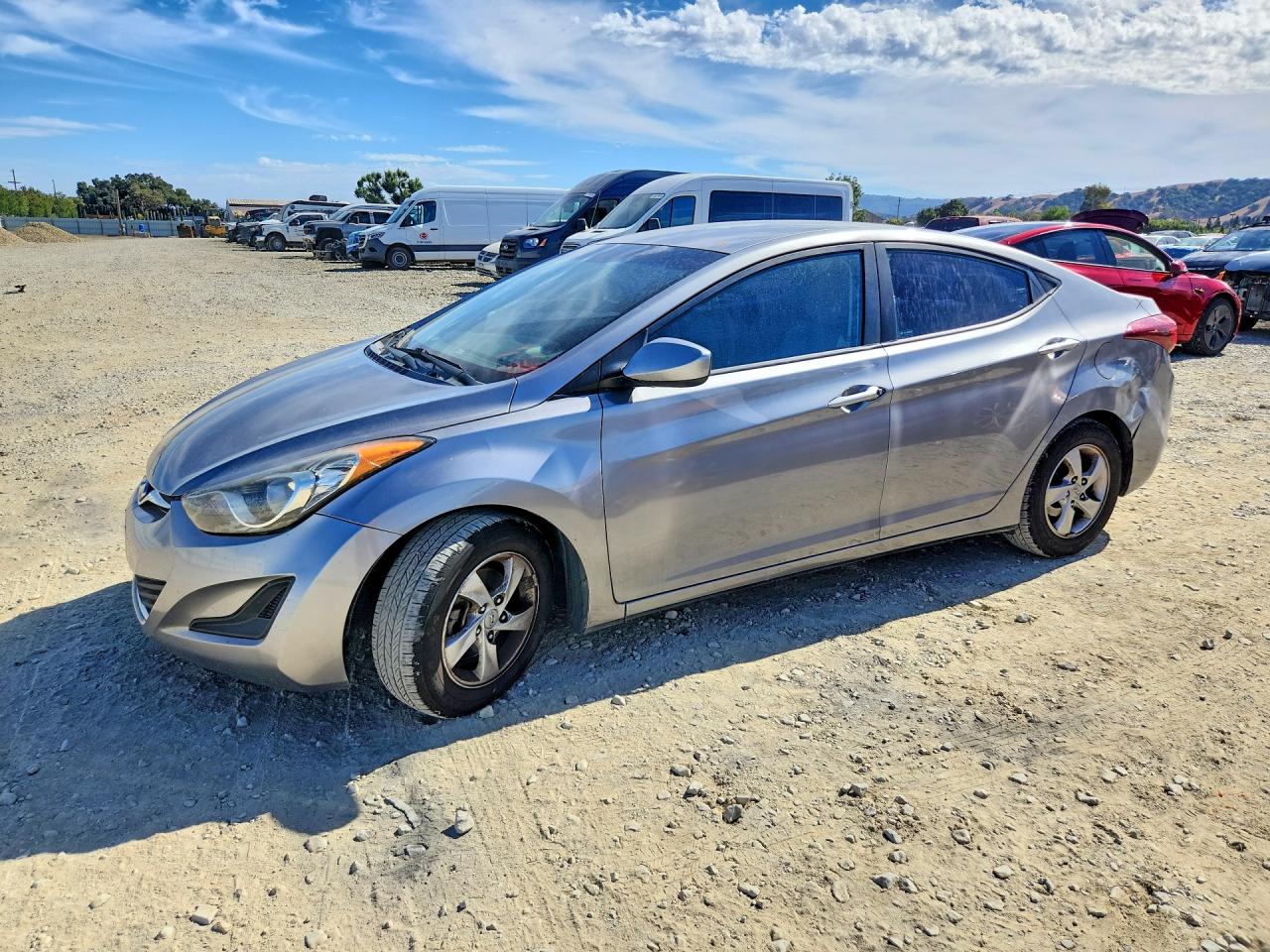 2014 HYUNDAI ELANTRA SE  