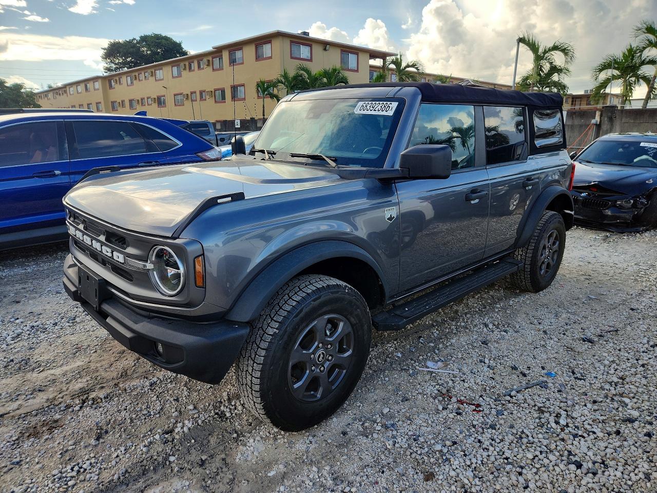 2022 FORD BRONCO BASE  