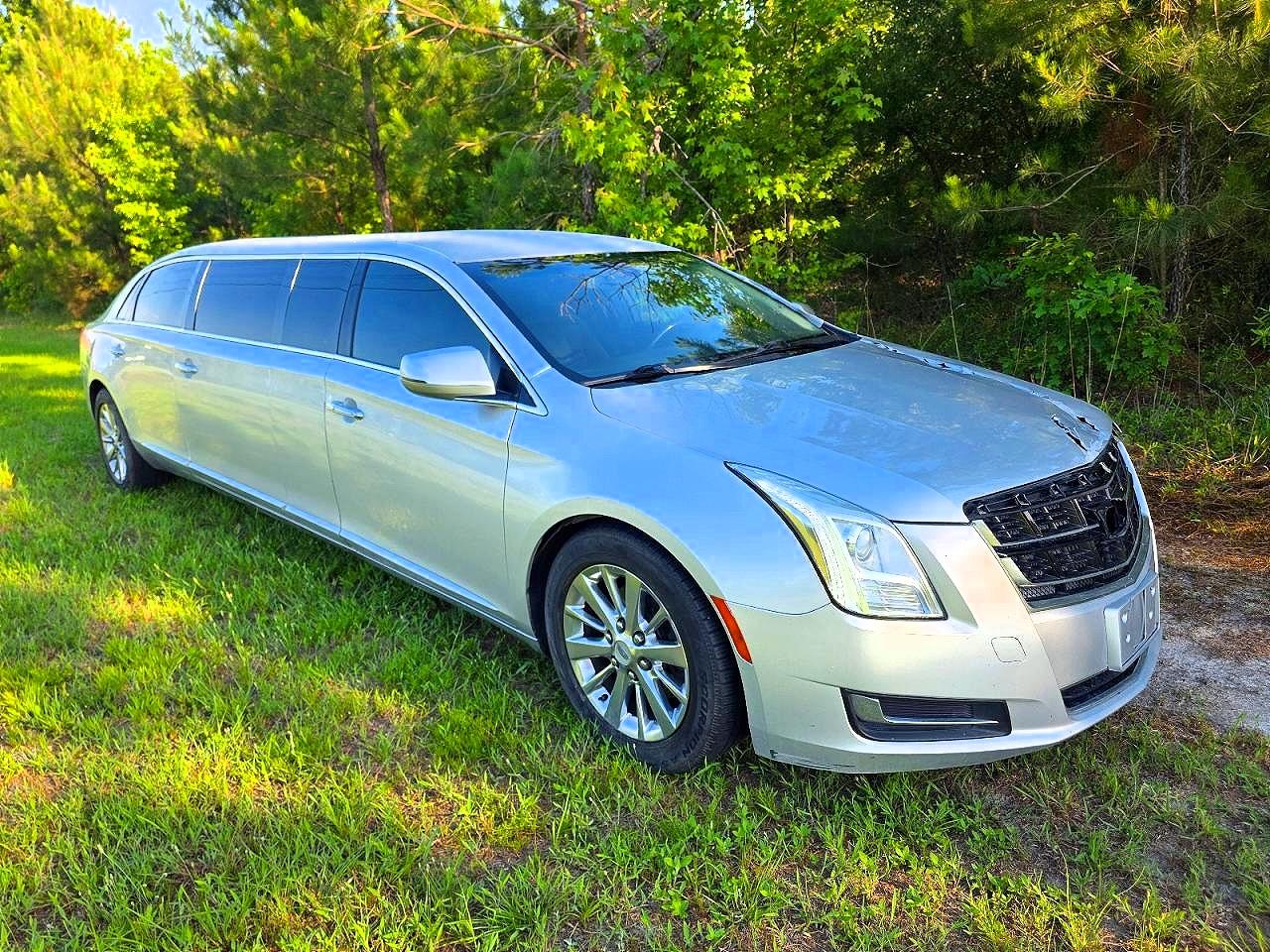 2017 CADILLAC XTS LIMOUSINE  