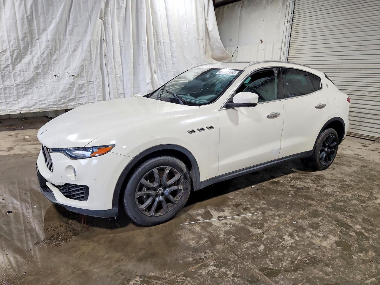 2017 MASERATI LEVANTE S  