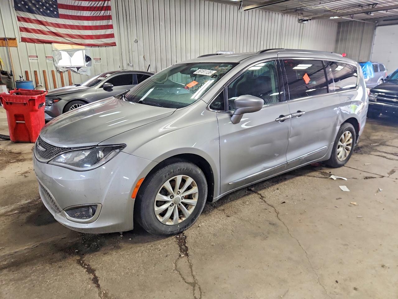 2017 CHRYSLER PACIFICA TOURING L  