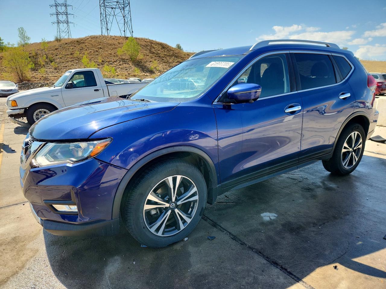 2019 NISSAN ROGUE SV  