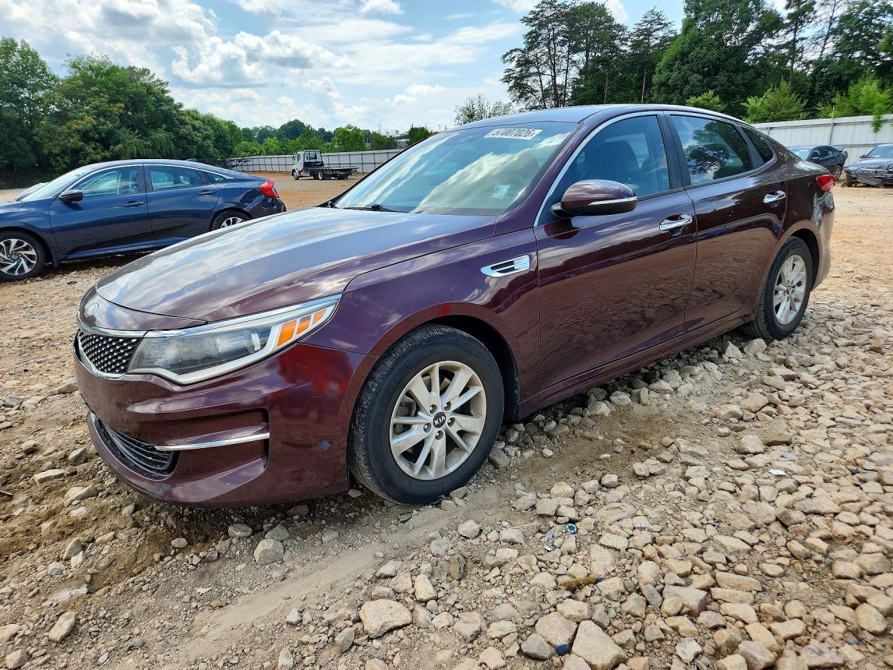 2016 KIA OPTIMA LX  