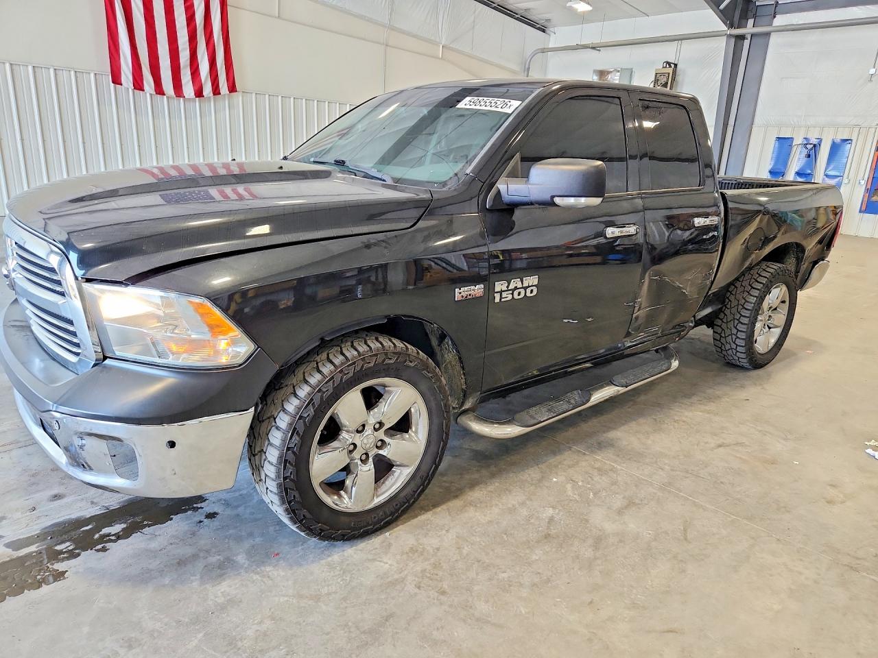 2017 RAM 1500 SLT  