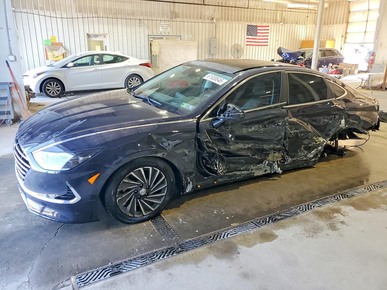 2023 HYUNDAI SONATA HYBRID LIMITED  