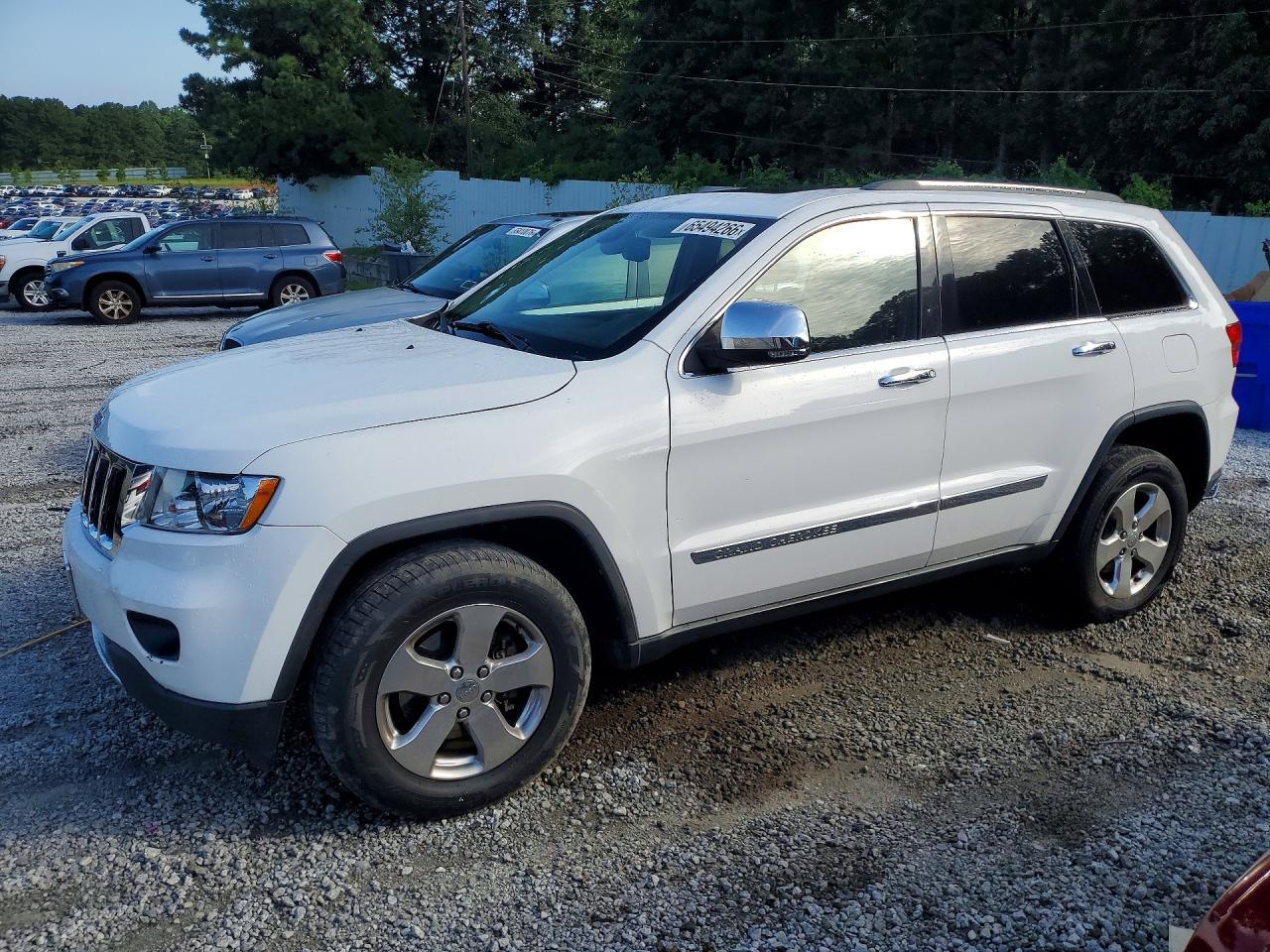 2013 JEEP GRAND CHEROKEE LIMITED  