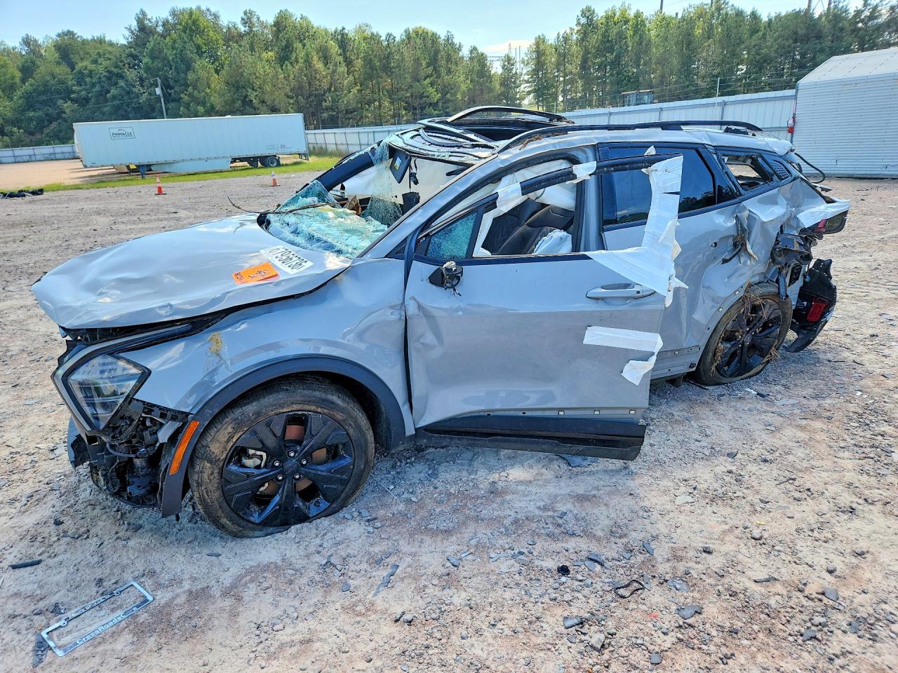 2025 KIA SPORTAGE X LINE  