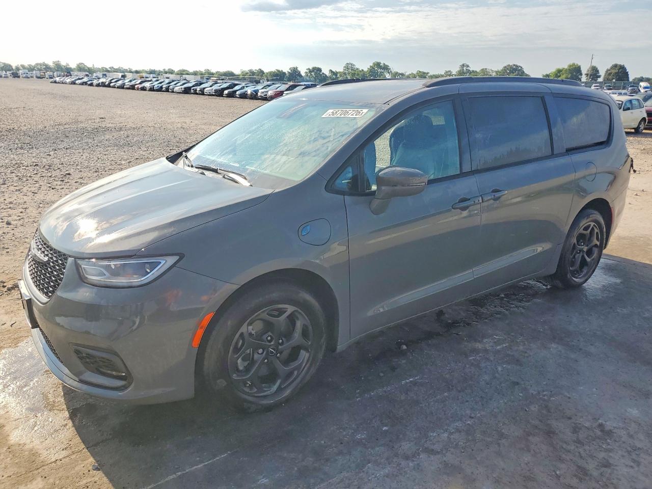 2021 CHRYSLER PACIFICA HYBRID LIMITED  