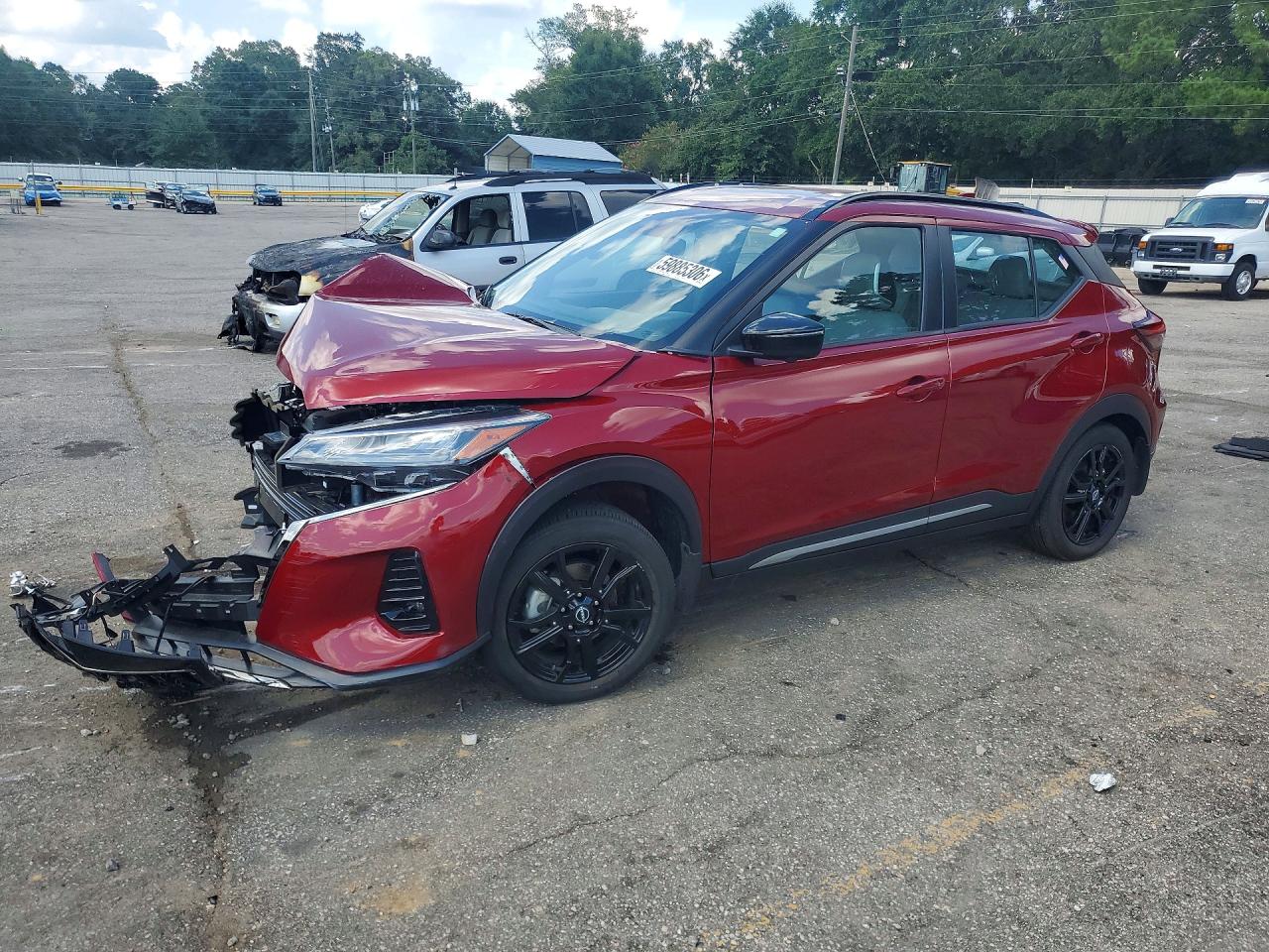 2024 NISSAN KICKS SR  