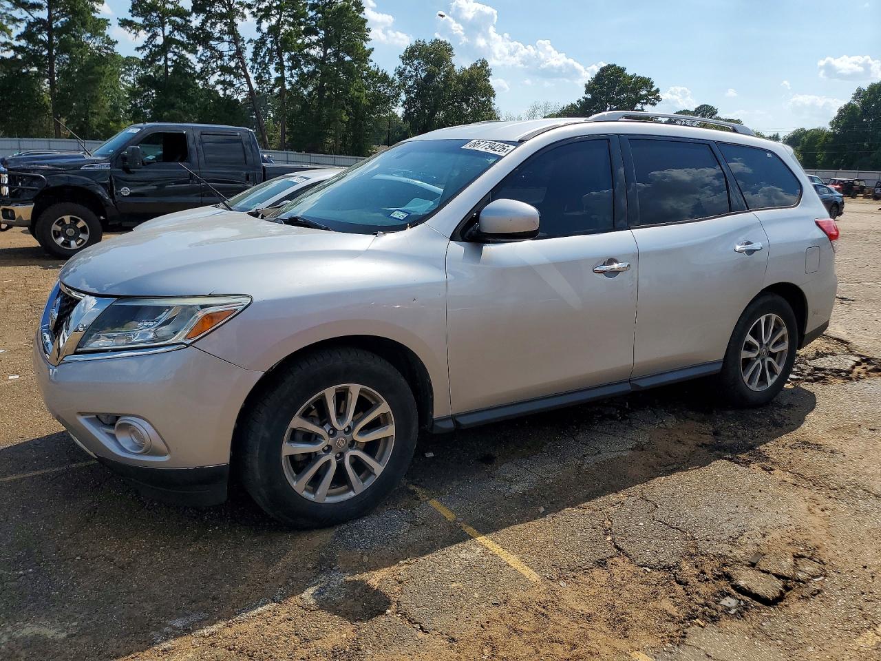 2013 NISSAN PATHFINDER S  