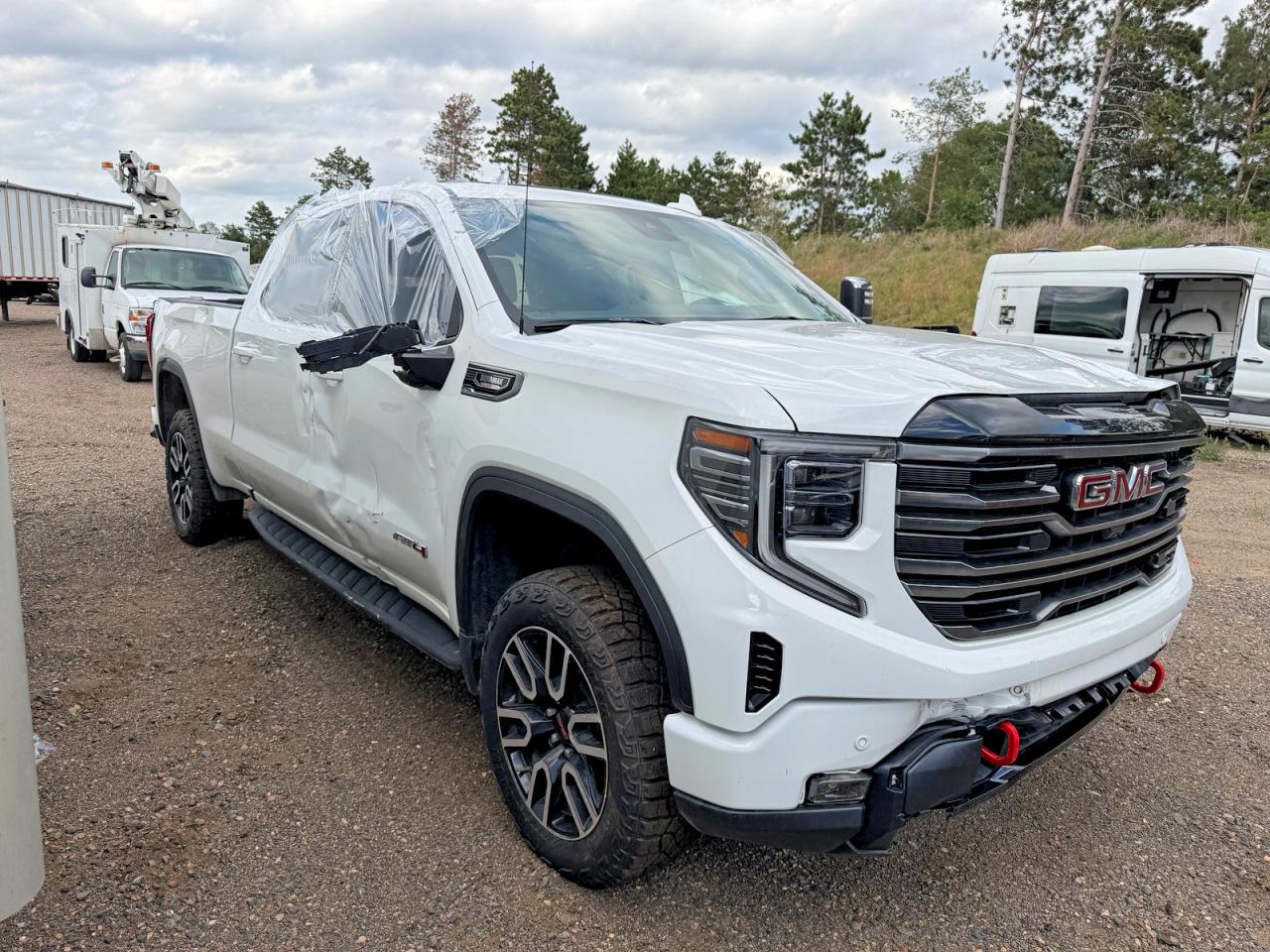 2026 GMC SIERRA K1500 AT4  