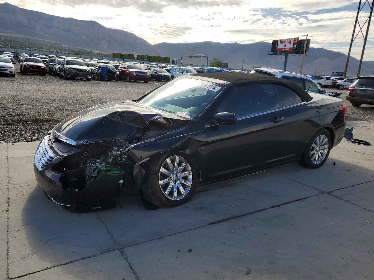2013 CHRYSLER 200 TOURING  