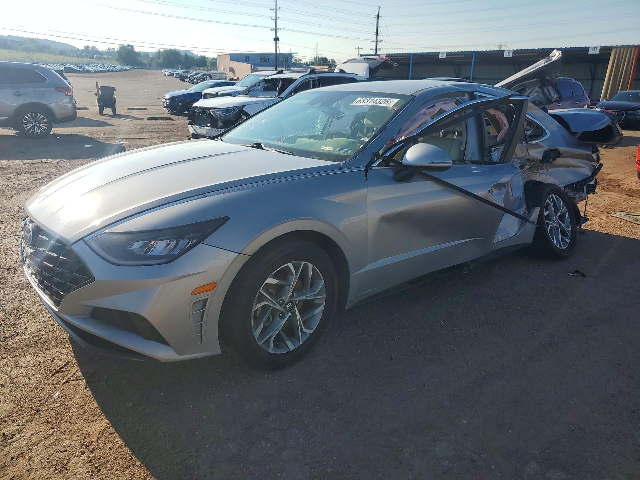 2023 HYUNDAI SONATA SEL  