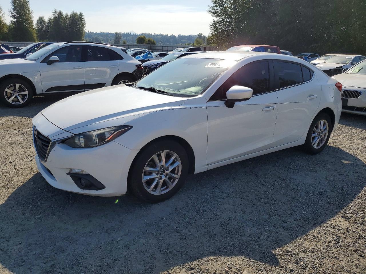 2015 MAZDA 3 TOURING  