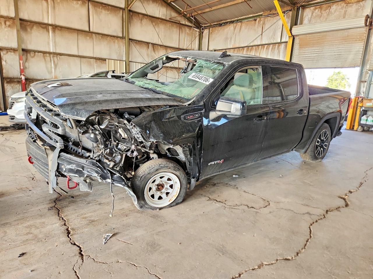 2021 GMC SIERRA K1500 AT4  