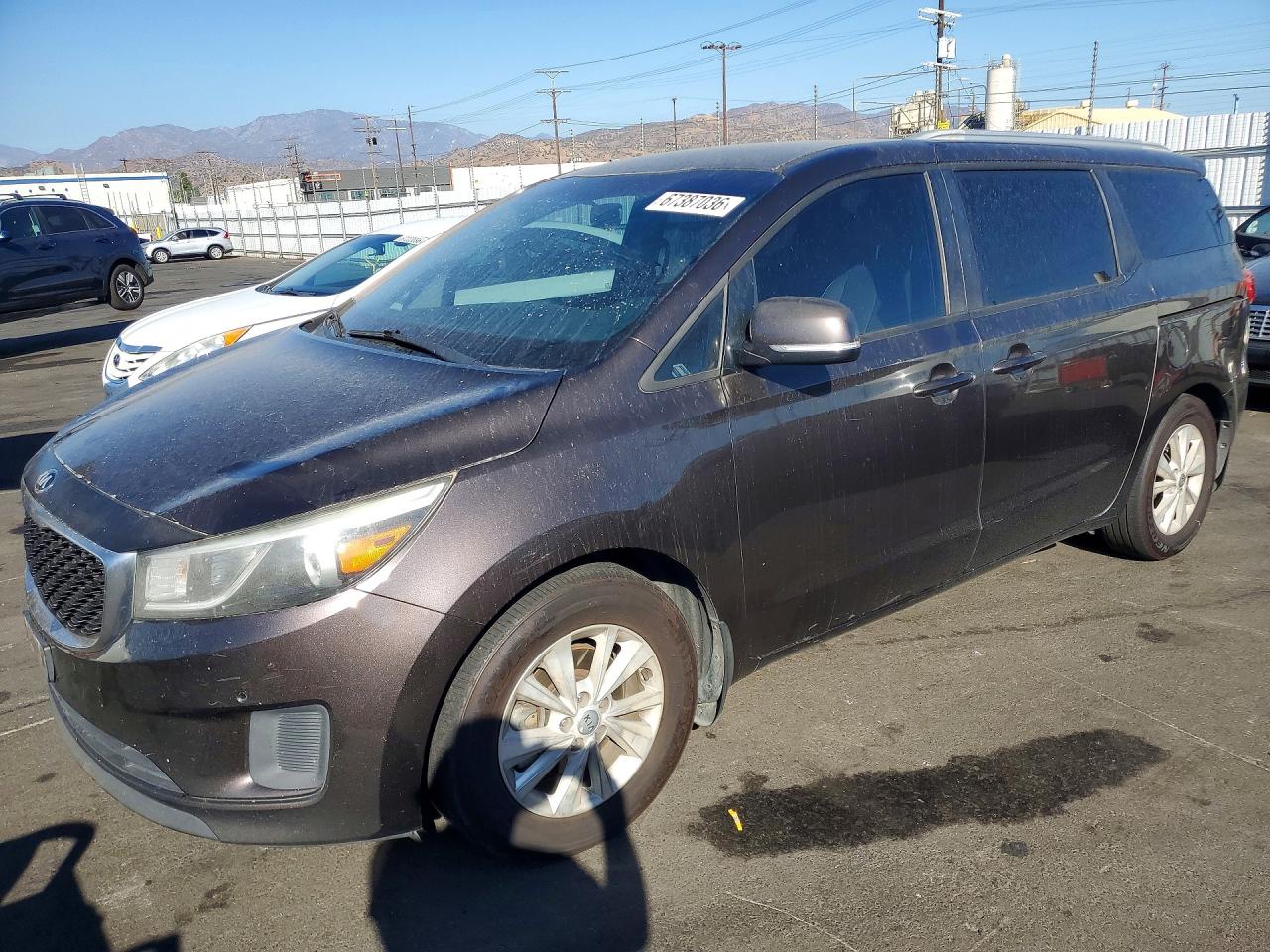 2016 KIA SEDONA LX  
